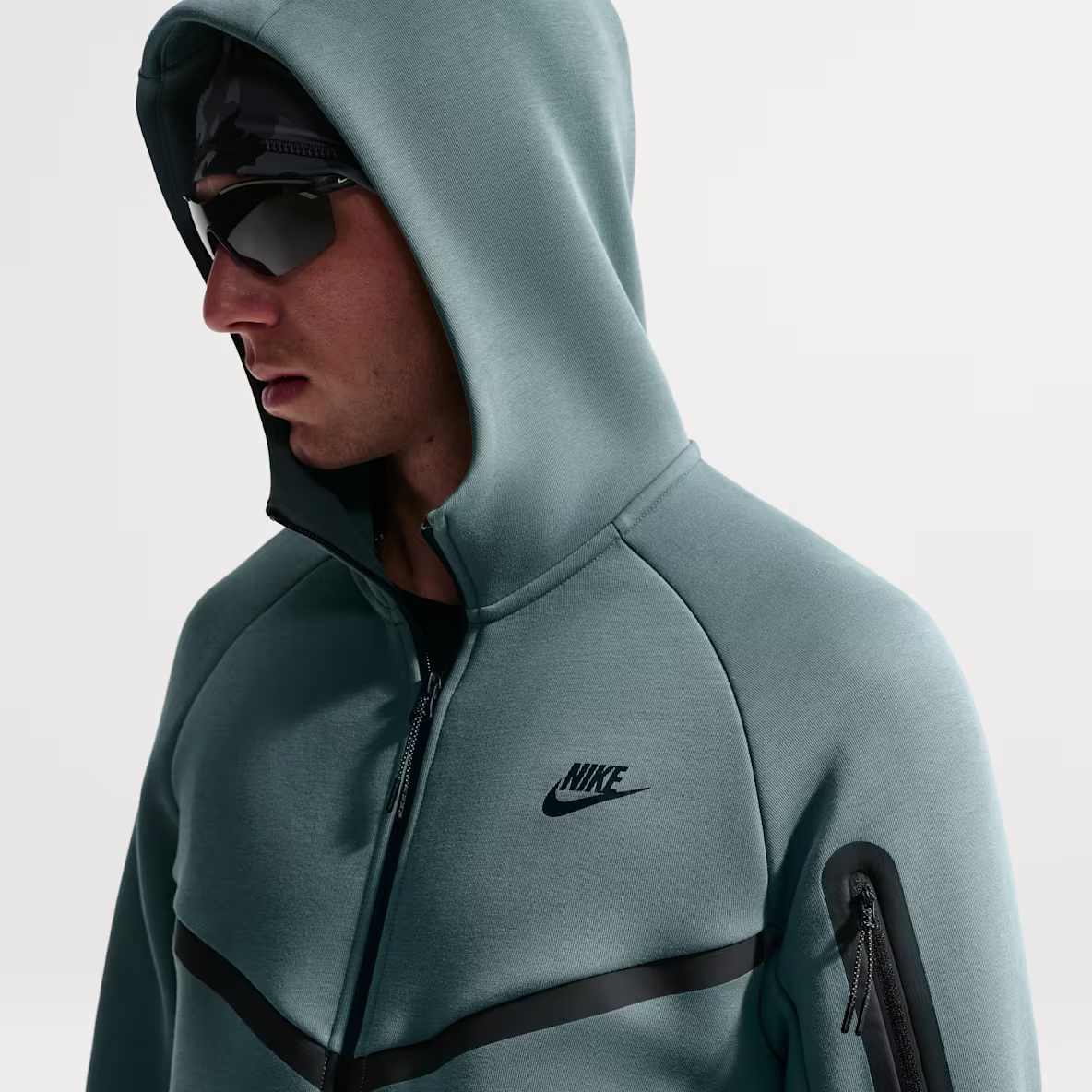 Mavencrest Pro Hoodie